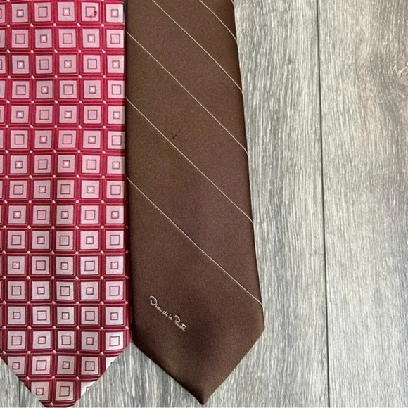 Bundle of 3 ties Boss, Oscar de Larenta, Pierre Cardin - Picture 5 of 10